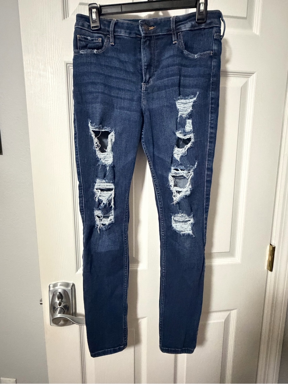 Hollister Dark Blue Ripped Skinny Jeans